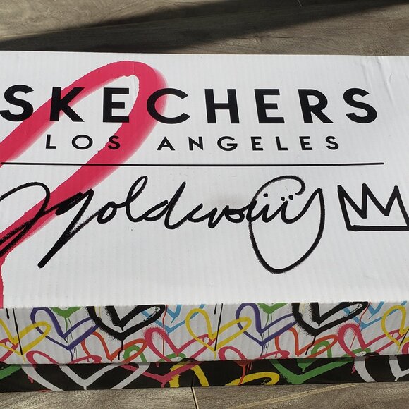 NWT Skechers LOVING LOVE sneakers US8 - Picture 3 of 7